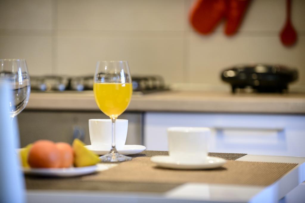 Apartment Mistral - Cosy Apartment With Sea View Molunat Exteriör bild